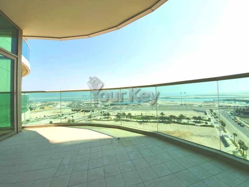 Spacious layout 1+1 in beach towers water views and World class Amenities