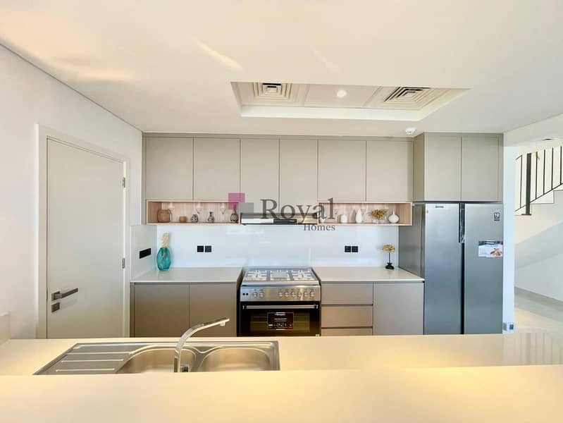 Brand New Smart 3BR + Maid | Next to Pool & Beach | 1 Year Free Maintenance - Image 6