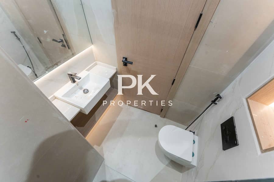 Exclusive | READY | Vacant - Image 14