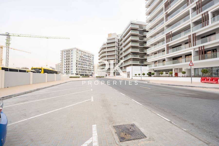 Exclusive | READY | Vacant - Image 42