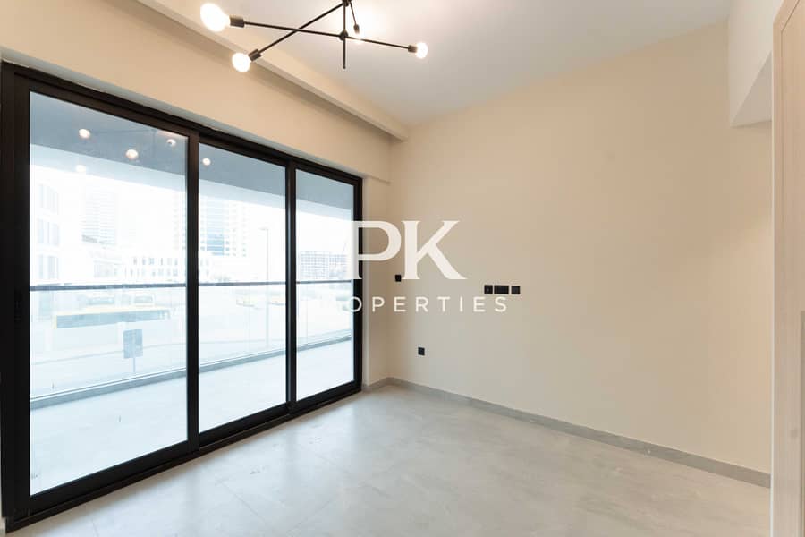 Exclusive | READY | Vacant - Image 24