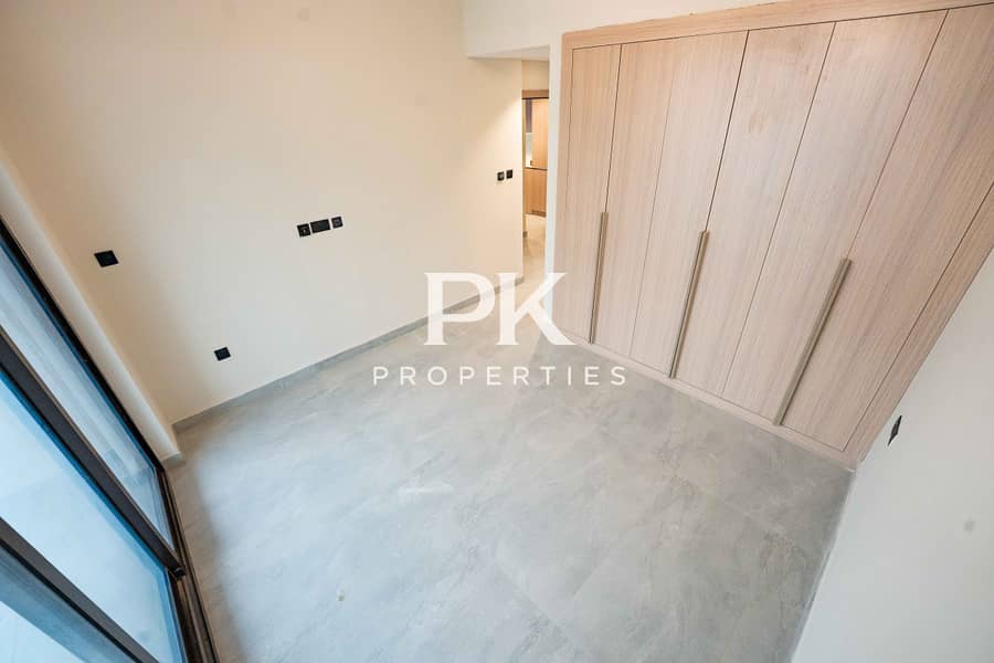 Exclusive | READY | Vacant - Image 22