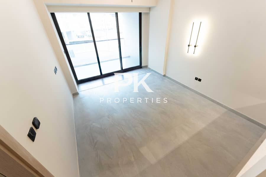 Exclusive | READY | Vacant - Image 17