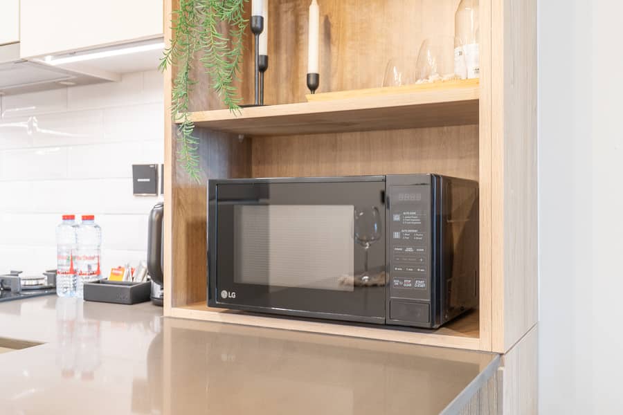 Smartly Designed Studio in JVC - Image 27