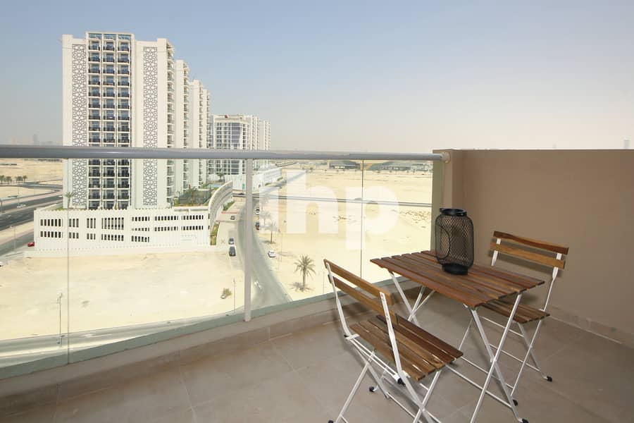 12 Balcony 2. jpg