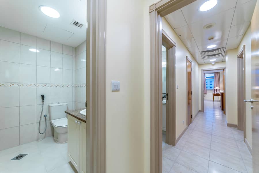 7 Al Ghurair Center 410 -10. jpg