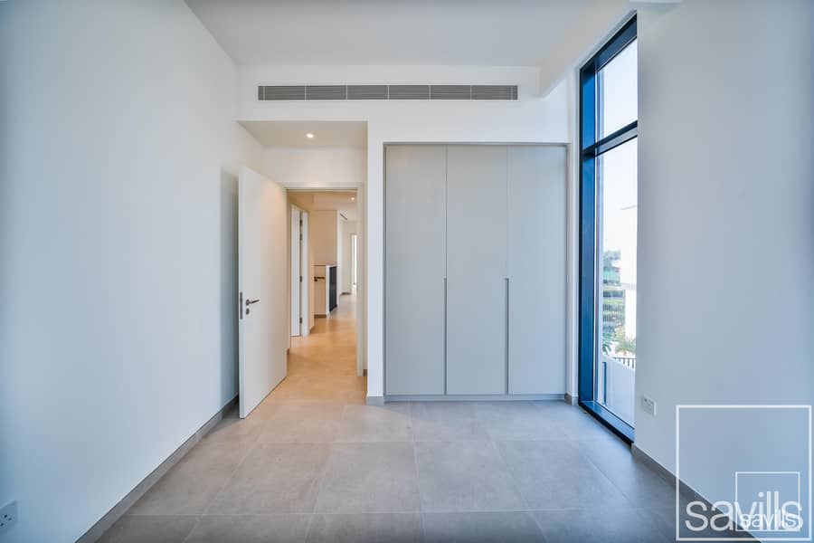 Single Row | Brand new | Vacant - Image 11