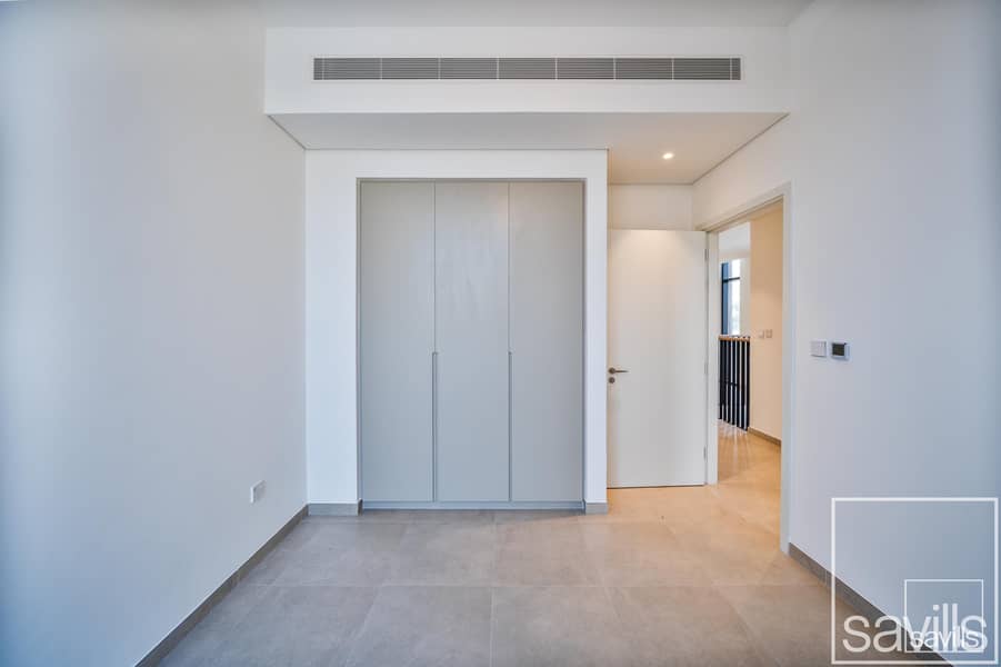 Single Row | Brand new | Vacant - Image 13