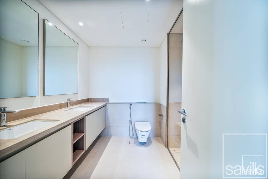 Single Row | Brand new | Vacant - Image 19