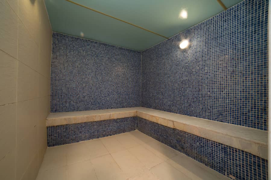 15 Al ghurair center 526 -31. jpg