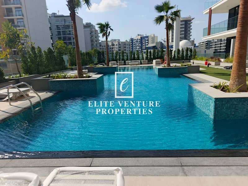 MODERN DESIGN | LUXURY LIVING | PRIME LOCATION - Image 9