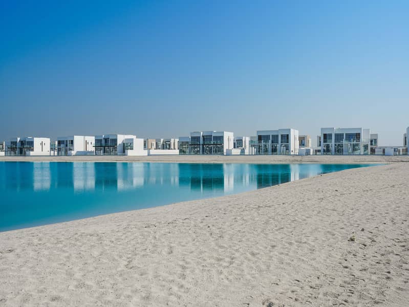 Waterfront Villa | Brand New | Ready to Move In - Image 1