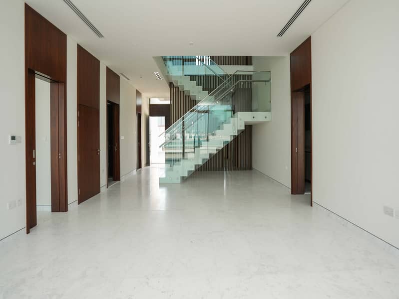 Waterfront Villa | Brand New | Ready to Move In - Image 7