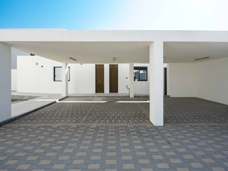 Waterfront Villa | Brand New | Ready to Move In - Image 22