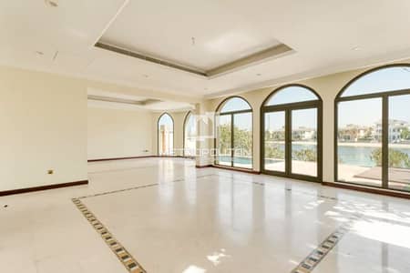 4 Bedroom Villa for Rent in Palm Jumeirah, Dubai - Spacious | High Number | Stunning Atlantis View 4 Bedroom Villa for Rent in Palm Jumeirah, Dubai - Spacious | High Number | Stunning Atlantis View