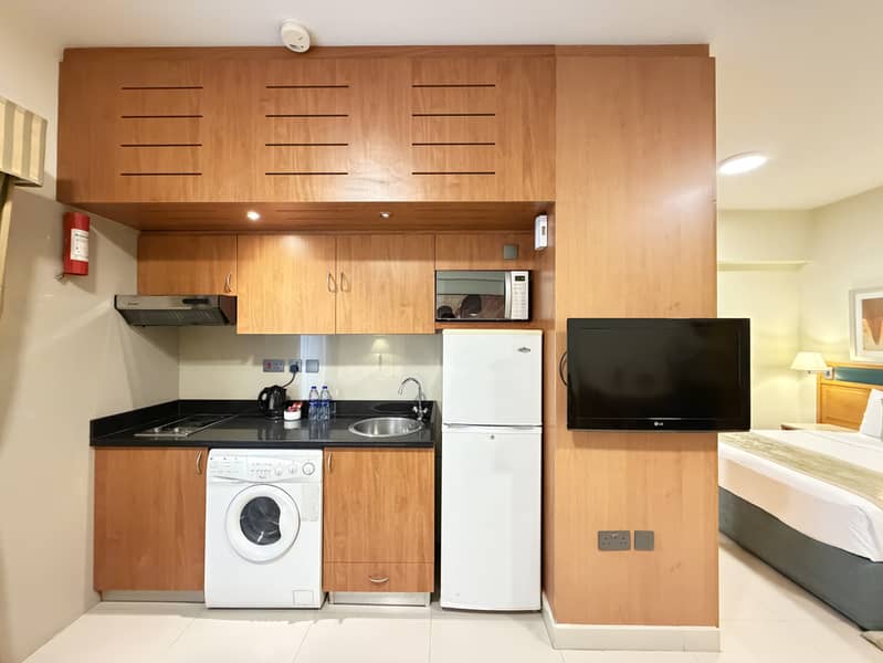 Offer Price. . !! Dewa Free Studio with Balcony _ 5 Star Amenities _ Prime location ready to move