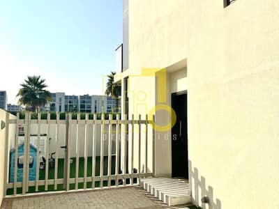 3 habitaciones Villa para en Alquiler en DAMAC Hills 2 (Akoya by DAMAC), Dubai - 4bf50252-3218-43fa-b8e6-94119e1b630d. jpg
