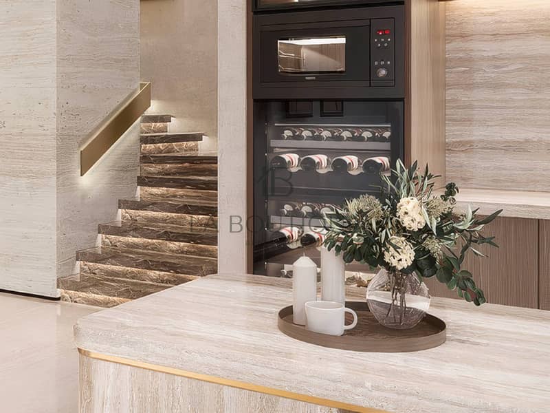 Branded | Iconic Design | Sea View - Image 14