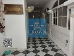 فيلا قديمة – موقع مميز – يمكن تغييرها إلى سكني تجاري