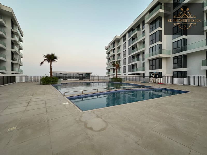 With Terrace | Sea View | Ready to Move - Image 13