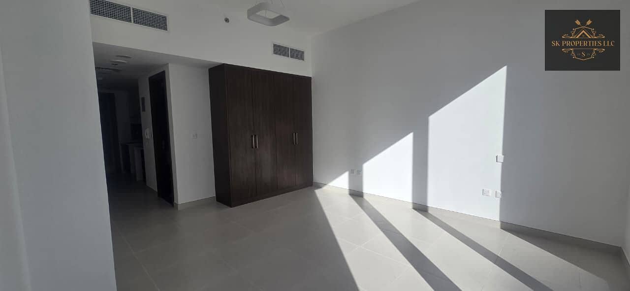 Spacious Studio | Sea View | Waterfront Community - Image 7