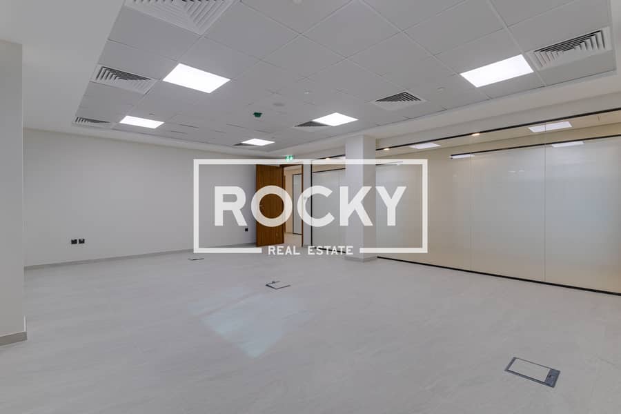 10 Rocky office Al Barsha (4 of 6). jpg
