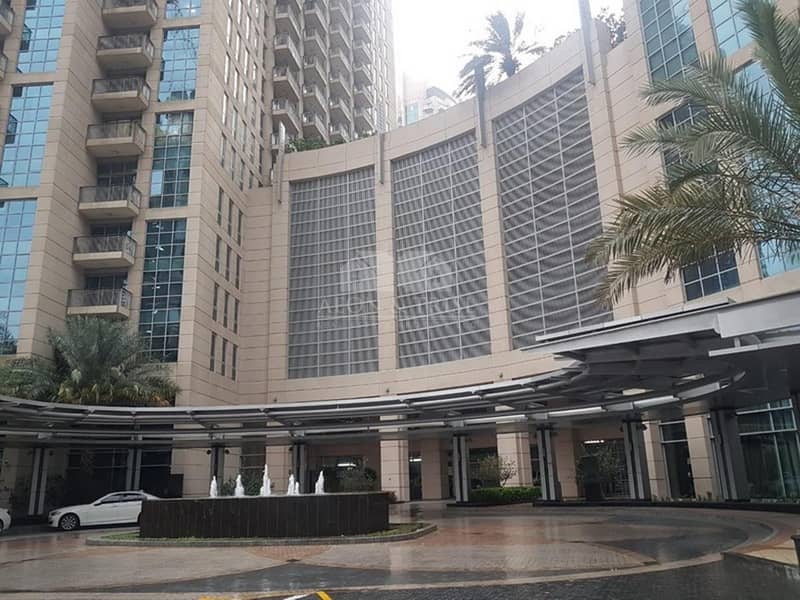 Best Layout| Bright and Spacious| Vacant|Low Floor Best Layout| Bright and Spacious| Vacant|Low Floor
