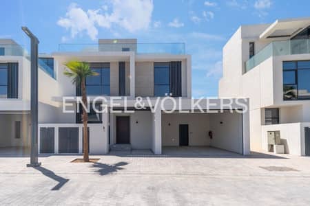 5 Bedroom Villa for Sale in Al Marjan Island, Ras Al Khaimah - Selling at OP | Ready to Move In | Post Handover