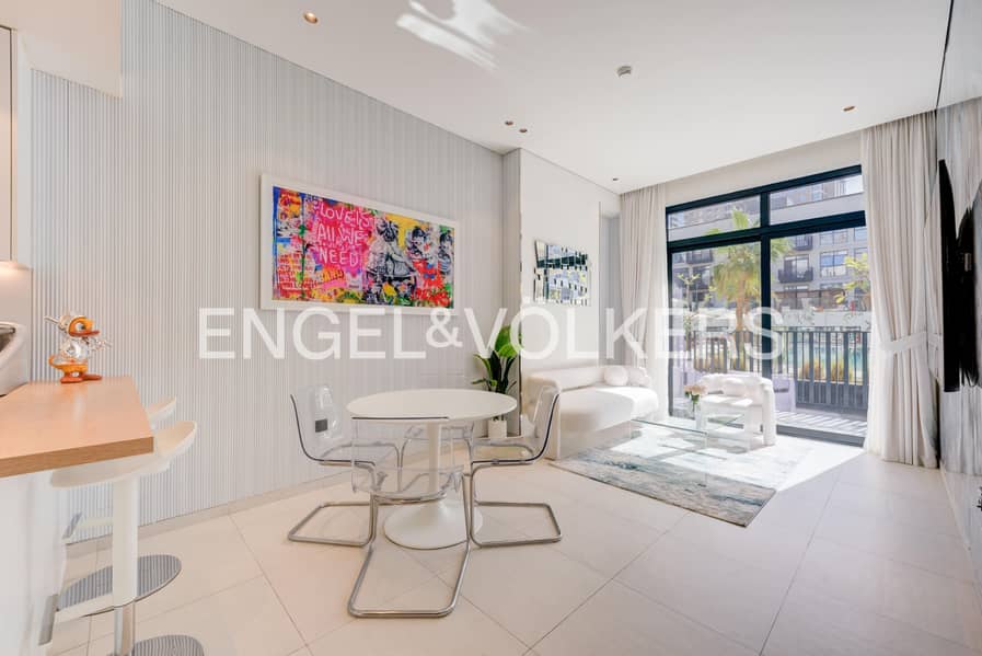 Pool View | Bright Unit | Fully Furnished Pool View | Bright Unit | Fully Furnished