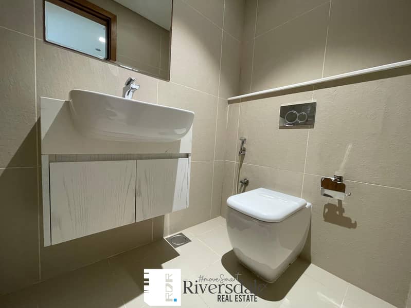 19 dd281dd9-00fe-44cc-bf52-134493ee1c0a. jpg