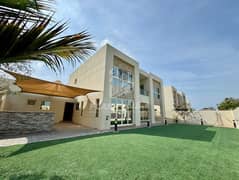 LARGE FAMILY HOME | POOL VIEW | READY TO MOVE IN