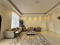 فیلا في الظيت الجنوبي،الظيت 4 غرف 130000 درهم - 14311457