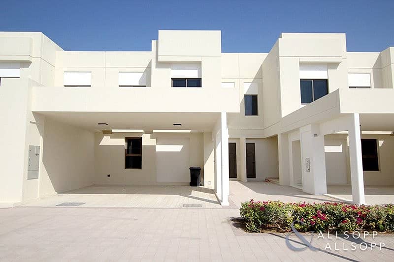 Single Row | Grey Finish | 3 Bedroom Villa