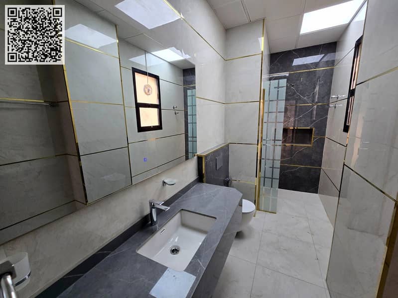 10 caa38d4e-163e-4037-9389-bb70eb581b28. jpg