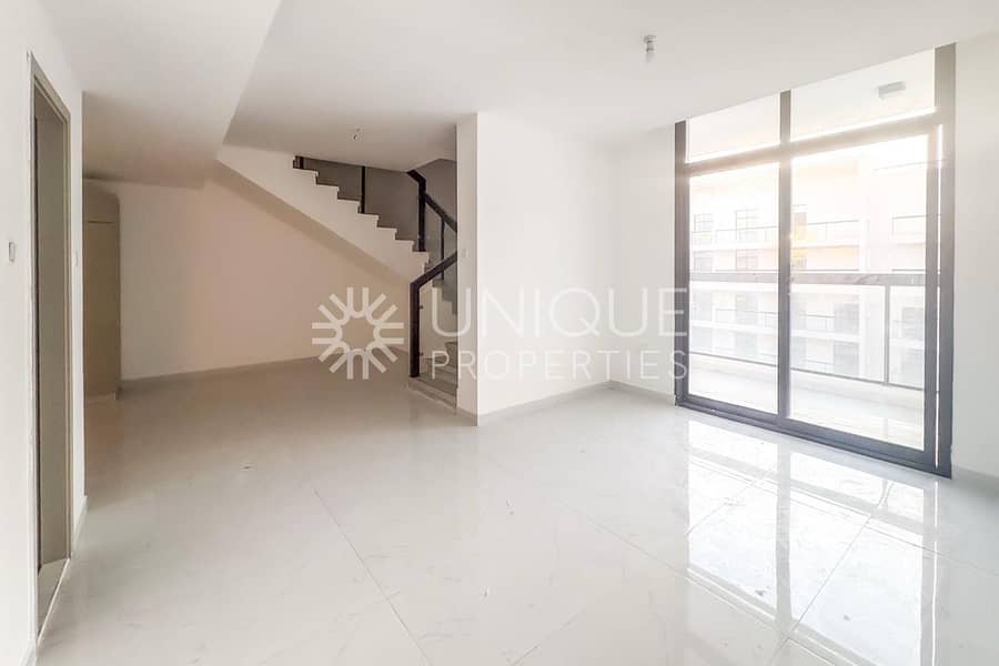 Modern Duplex | Pool View | Ready Unit Modern Duplex | Pool View | Ready Unit