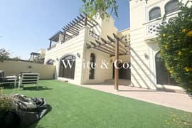 فیلا في نسيم،مدن 4 غرف 255000 درهم - 14313792