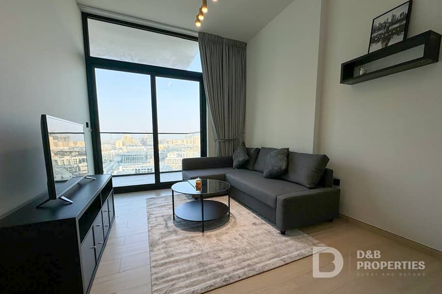 Bright | Furnished | Open Layout | Community View Bright | Furnished | Open Layout | Community View