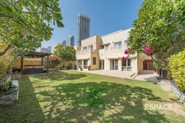 Immaculately Maintained | Upgraded | Type 7