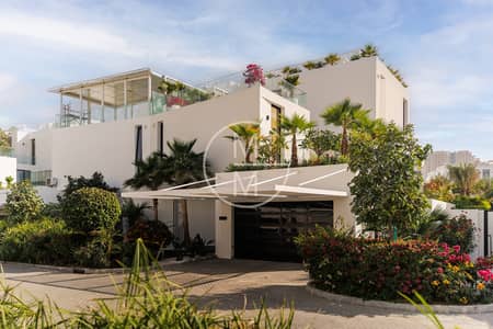 5 Bedroom Villa for Sale in Al Barari, Dubai - Beautifully Maintained & Fully Furnished