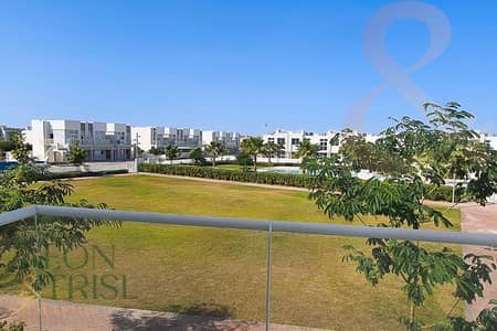 4 Bedroom Townhouse for Sale in DAMAC Hills 2 (Akoya by DAMAC), Dubai - Park and Pool Facing | Single Row | 4 BHK