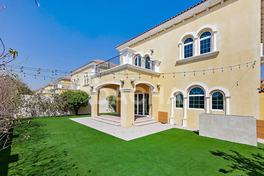 3 Bedroom Large | Vacant | Lowest on the Market 3 Bedroom Large | Vacant | Lowest on the Market