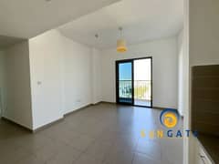 Low floor, Unfurnished , Vacant now