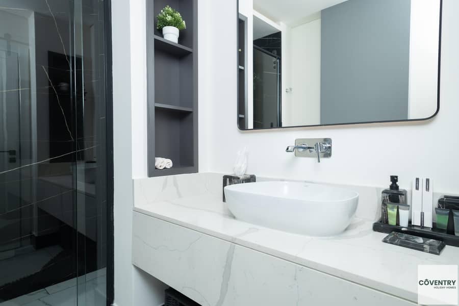 Spacious 2BR | Business Bay | Pool & Gym Access - Image 14