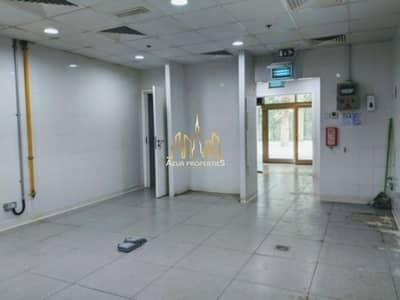 FITTED RETAIL SHOP - PRIME LOCATION IN JLT FITTED RETAIL SHOP - PRIME LOCATION IN JLT