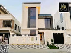 فيلا استثنائية بكل المقاييس تجمع بين الفخامة الحقيقية، المساحات الرحبة، التصميم العصري، والموقع الحيوي