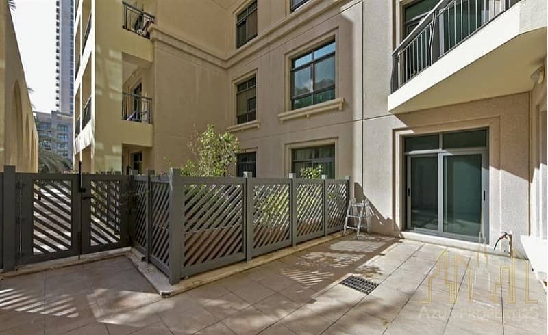Ground 1 Bedroom with courtyard |rented| Motivated