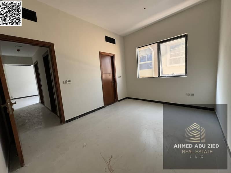 3 0928072d-fbe4-4ce6-ad7d-4f0a600a0dd7. jpg