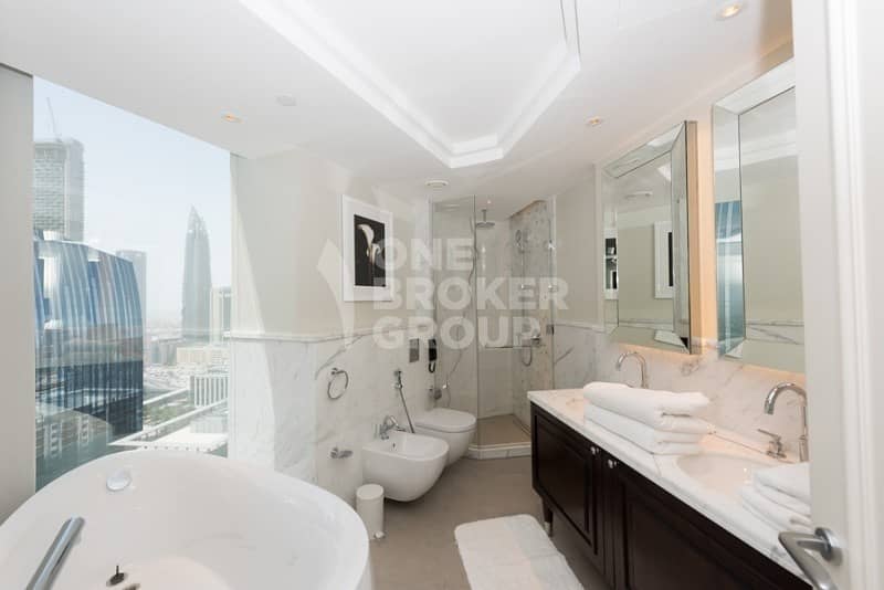 9 Spacious Studio with the Best views of Burj