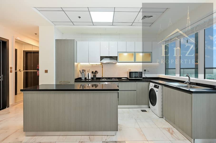 Burj View Fully Furnished 2 Bedroom | Well Maintained |