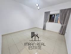 شقة في المجاز 2 غرف 60000 درهم - 14320333